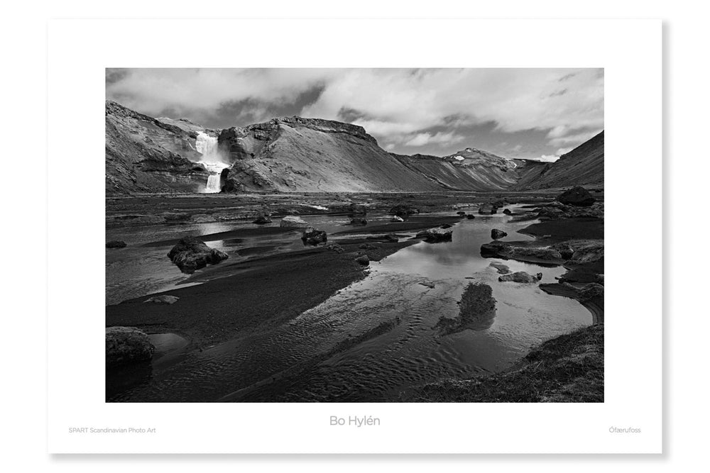 
                
                    Load image into Gallery viewer, Ófærufoss
                
            
