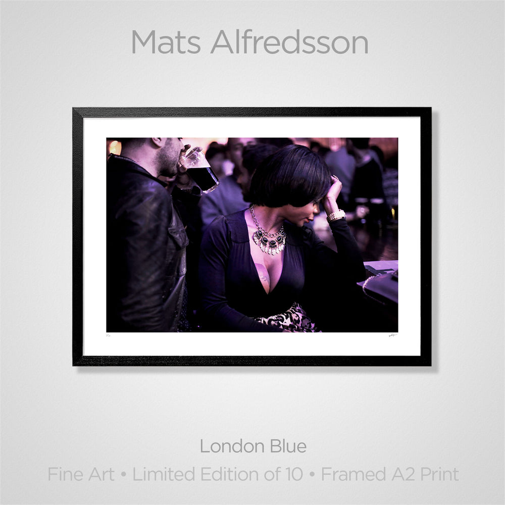 
                
                    Load image into Gallery viewer, Fine Art Print: London Blue
                
            